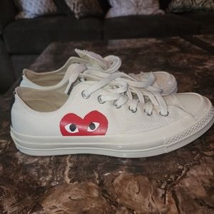 PLAY CONVERSERed Heart Chuck Taylor All Star ’70 Low Sneakers